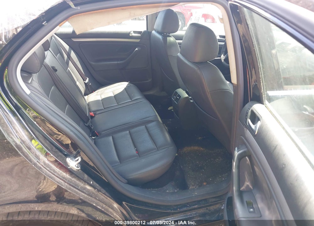 2007 VOLKSWAGEN JETTA WOLFSBURG EDITION VIN: 3VWEF71K27M055194