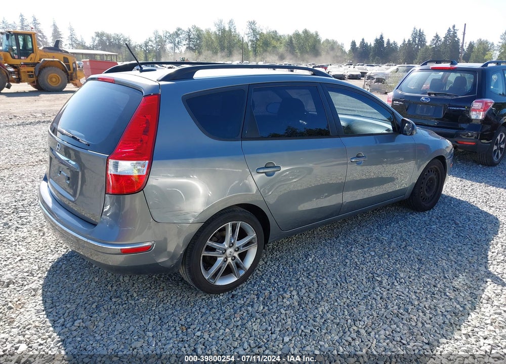 2010 HYUNDAI ELANTRA TOURING SE VIN: KMHDC8AE6AU064860