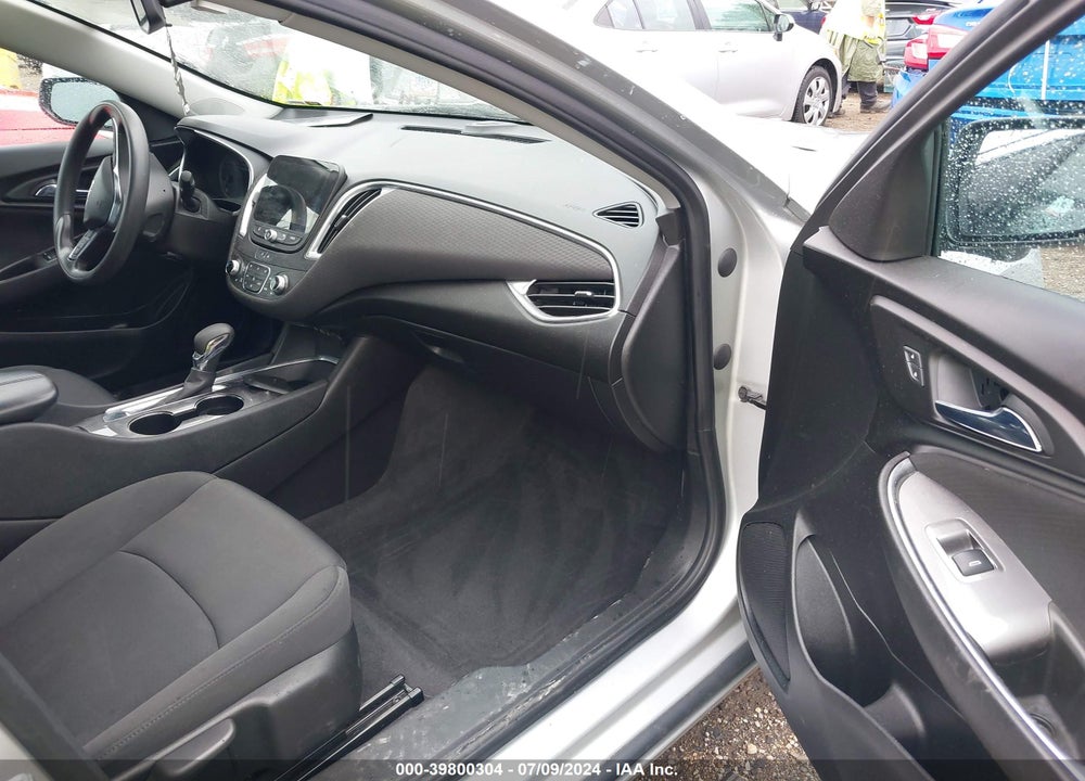 2021 CHEVROLET MALIBU FWD LT VIN: 1G1ZD5ST3MF032100