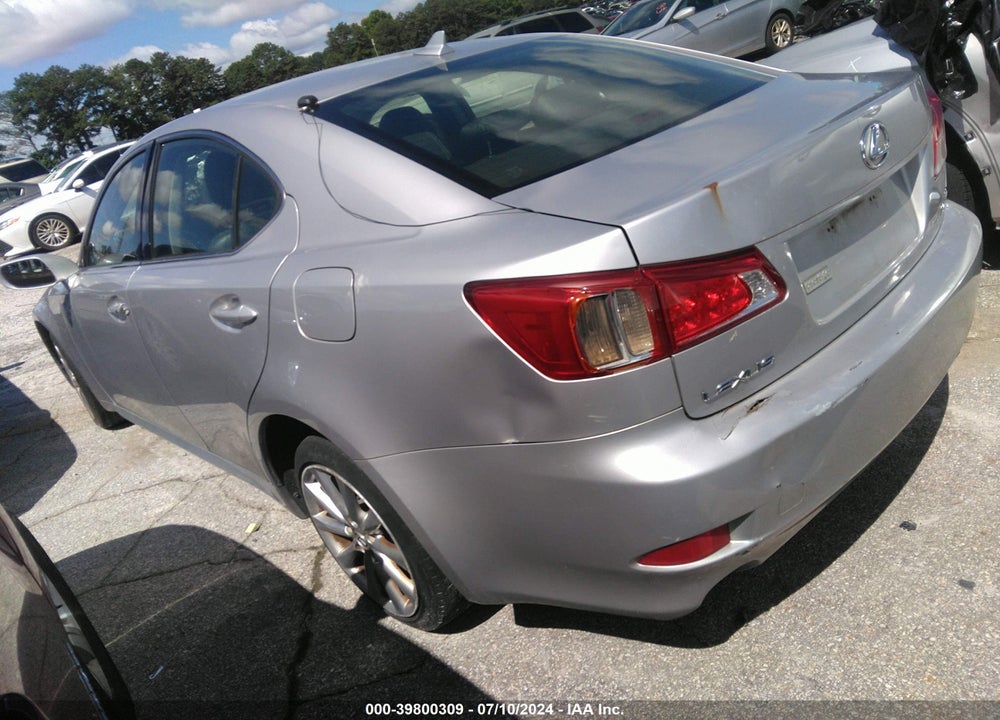 2009 LEXUS IS 250 VIN: JTHCK262095031680