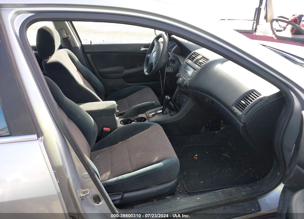 2003 HONDA ACCORD 2.4 LX VIN: 1HGCM56383A044733