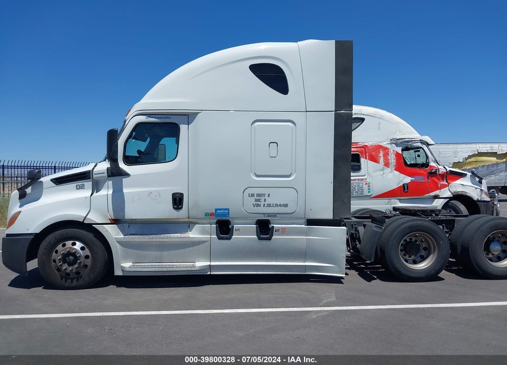 2018 FREIGHTLINER NEW CASCADIA 126 VIN: 3AKJHHDR3JSJJ1448