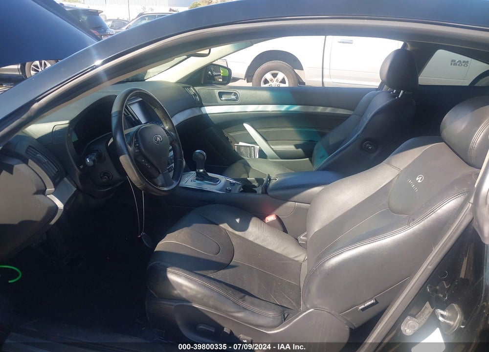 2014 INFINITI Q60 JOURNEY VIN: JN1CV6EK0EM110559