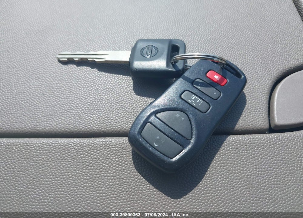 2004 NISSAN QUEST 3.5 SL VIN: 5N1BV28U44N334842
