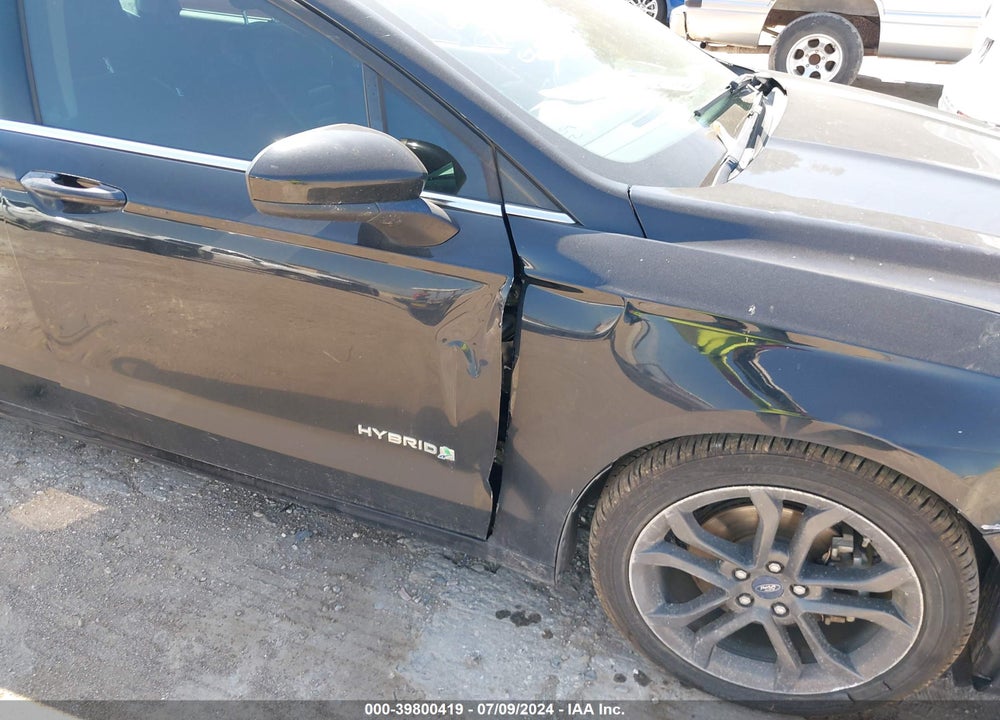 2018 FORD FUSION HYBRID SE VIN: 3FA6P0LU1JR201322