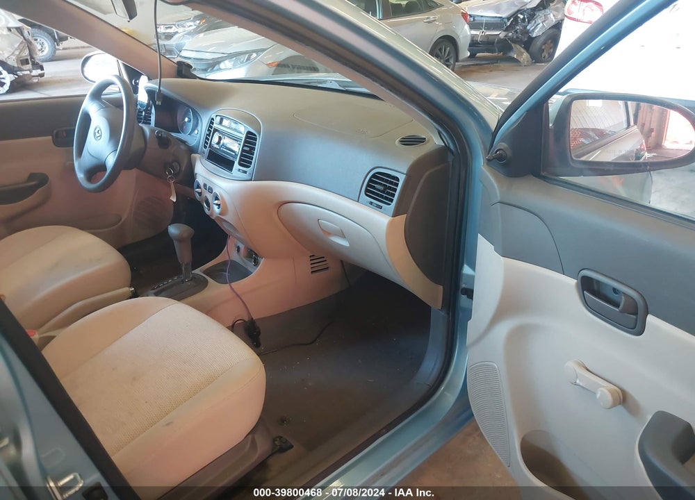 2009 HYUNDAI ACCENT GLS VIN: KMHCN46C89U284356