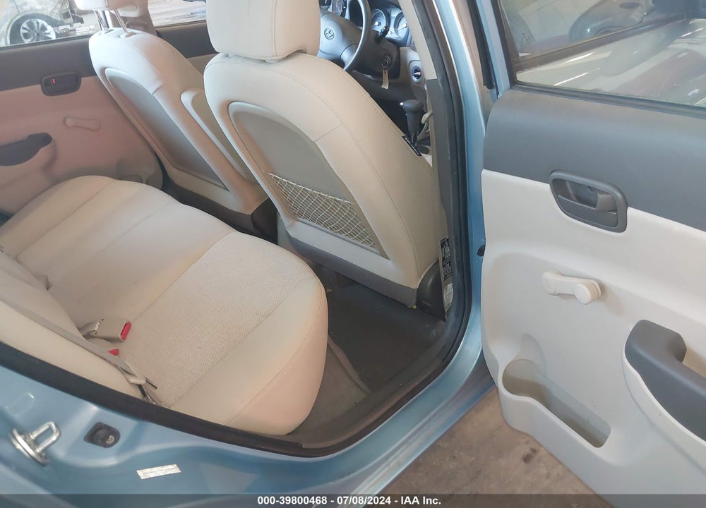 2009 HYUNDAI ACCENT GLS VIN: KMHCN46C89U284356