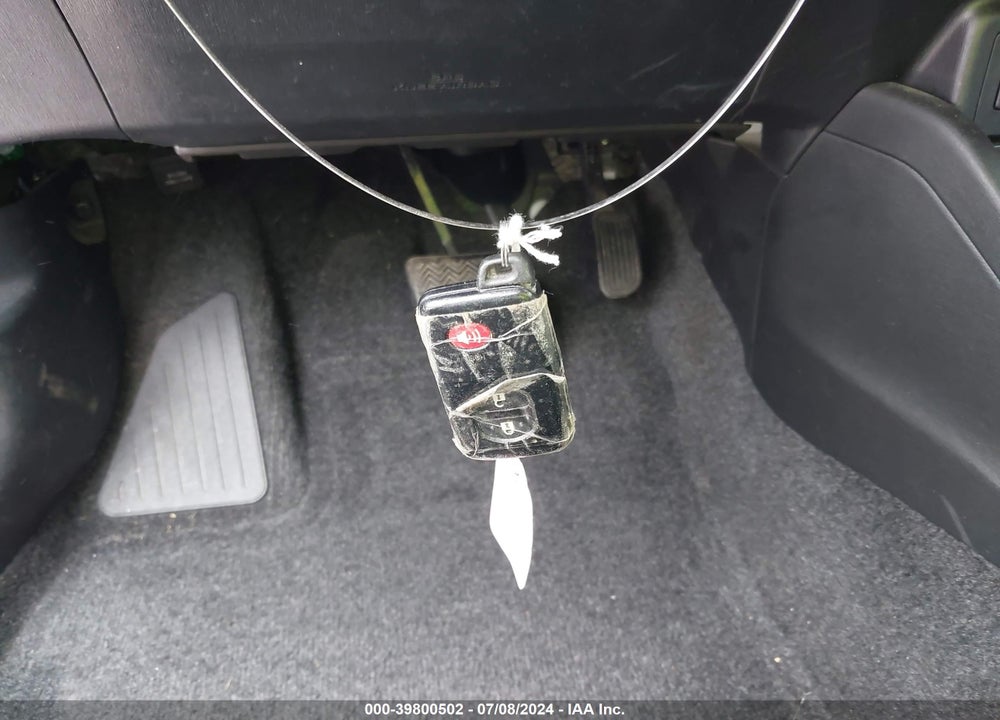 2015 TOYOTA PRIUS V TWO VIN: JTDZN3EU8FJ030727