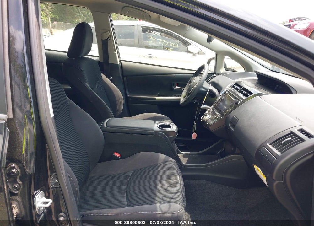 2015 TOYOTA PRIUS V TWO VIN: JTDZN3EU8FJ030727