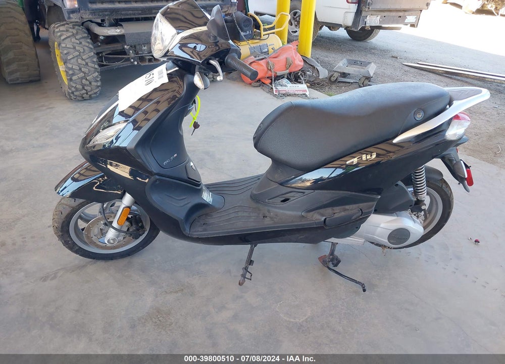 2014 PIAGGIO FLY 150 VIN: ZAPM798G3E7001577