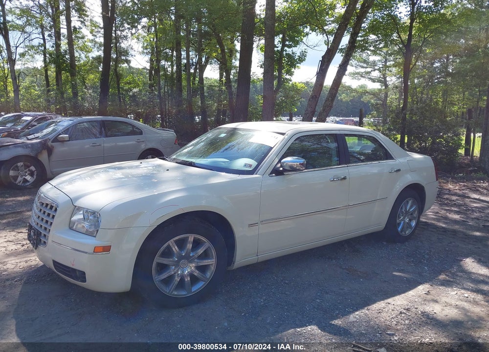 2010 CHRYSLER 300 TOURING/SIGNATURE SERIES/EXECUTIVE SERIES VIN: 2C3CA5CV5AH119548