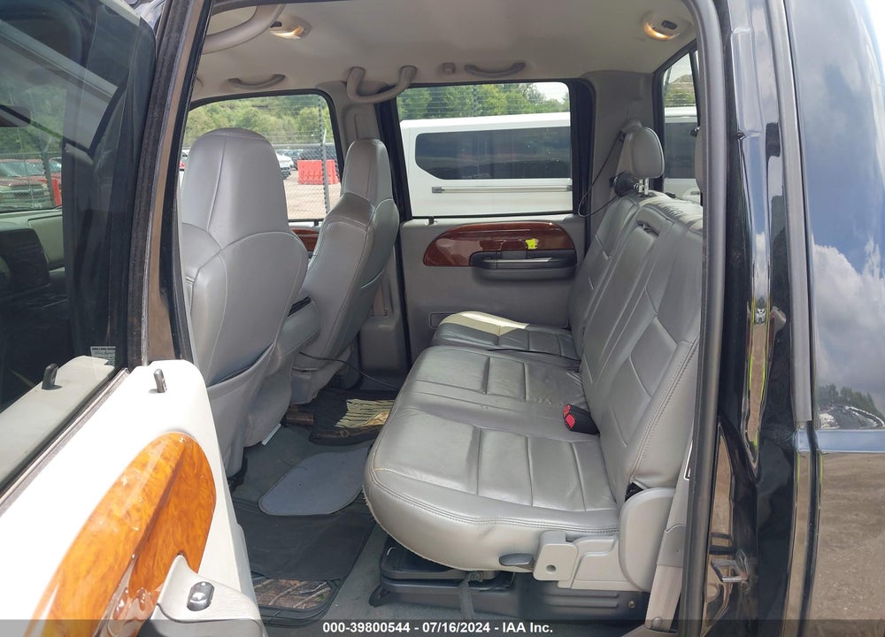 2004 FORD F-350 LARIAT/XL/XLT VIN: 1FTWW33P14EB56141