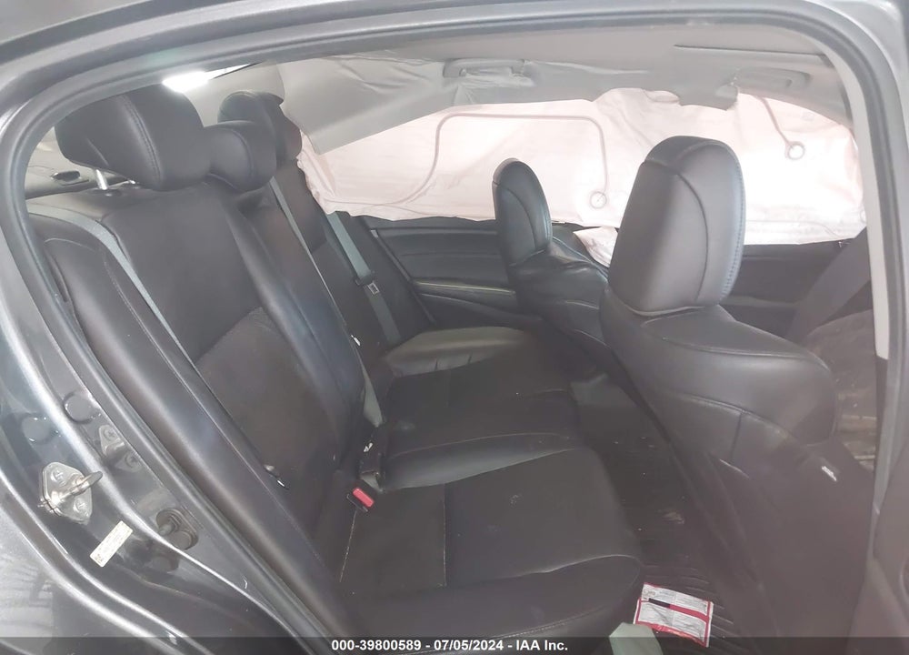 2013 ACURA ILX 2.0L VIN: 19VDE1F71DE002021