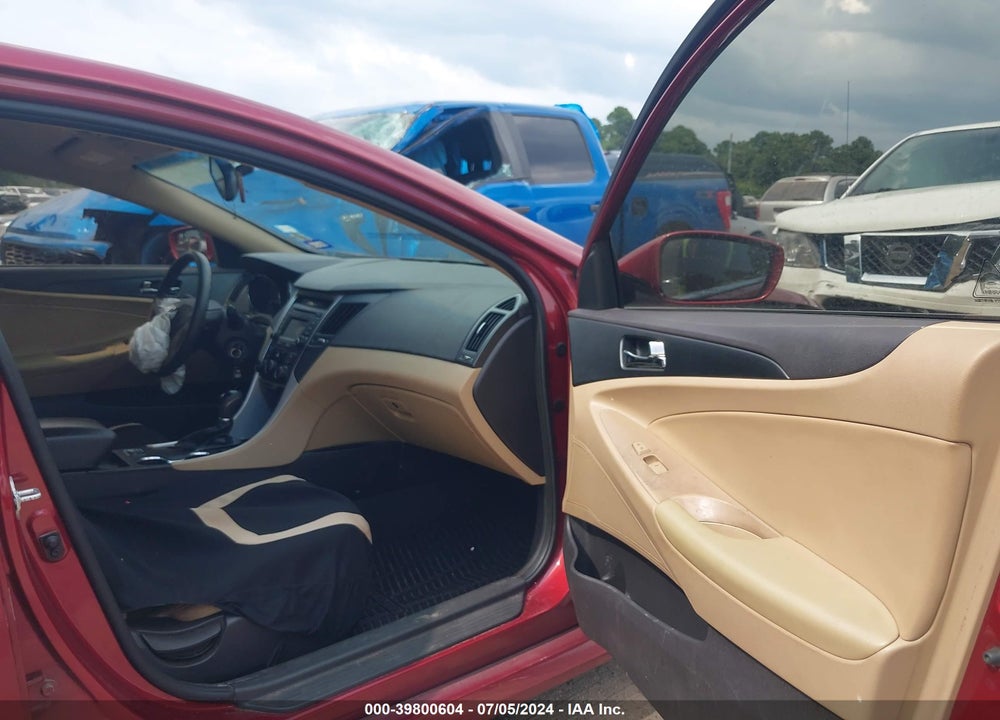 2014 HYUNDAI SONATA GLS VIN: 5NPEB4AC8EH947815