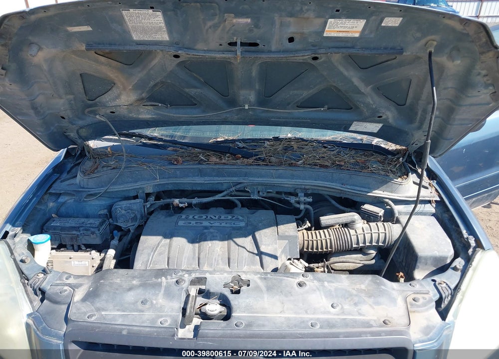 2005 HONDA PILOT EX VIN: 2HKYF18455H534474