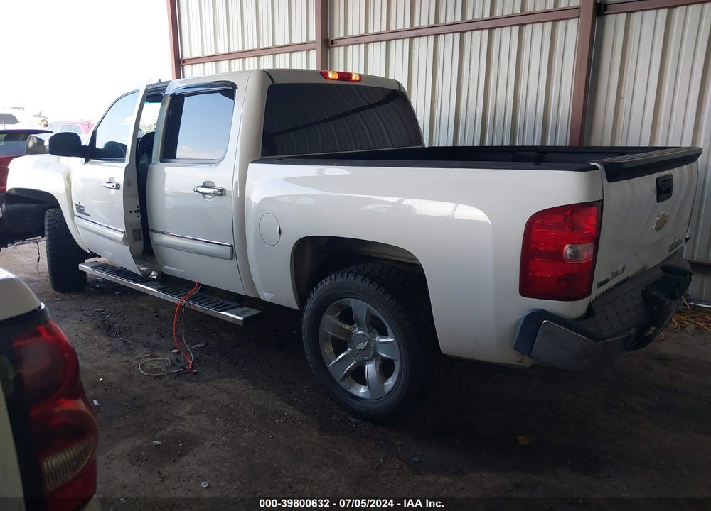 2011 CHEVROLET SILVERADO 1500 LS VIN: 3GCPCREA6BG405113