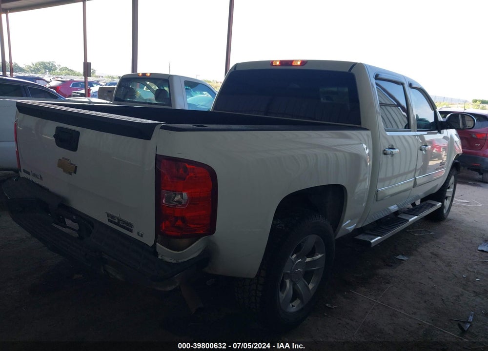 2011 CHEVROLET SILVERADO 1500 LS VIN: 3GCPCREA6BG405113
