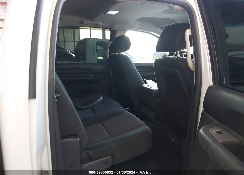2011 CHEVROLET SILVERADO 1500 LS VIN: 3GCPCREA6BG405113