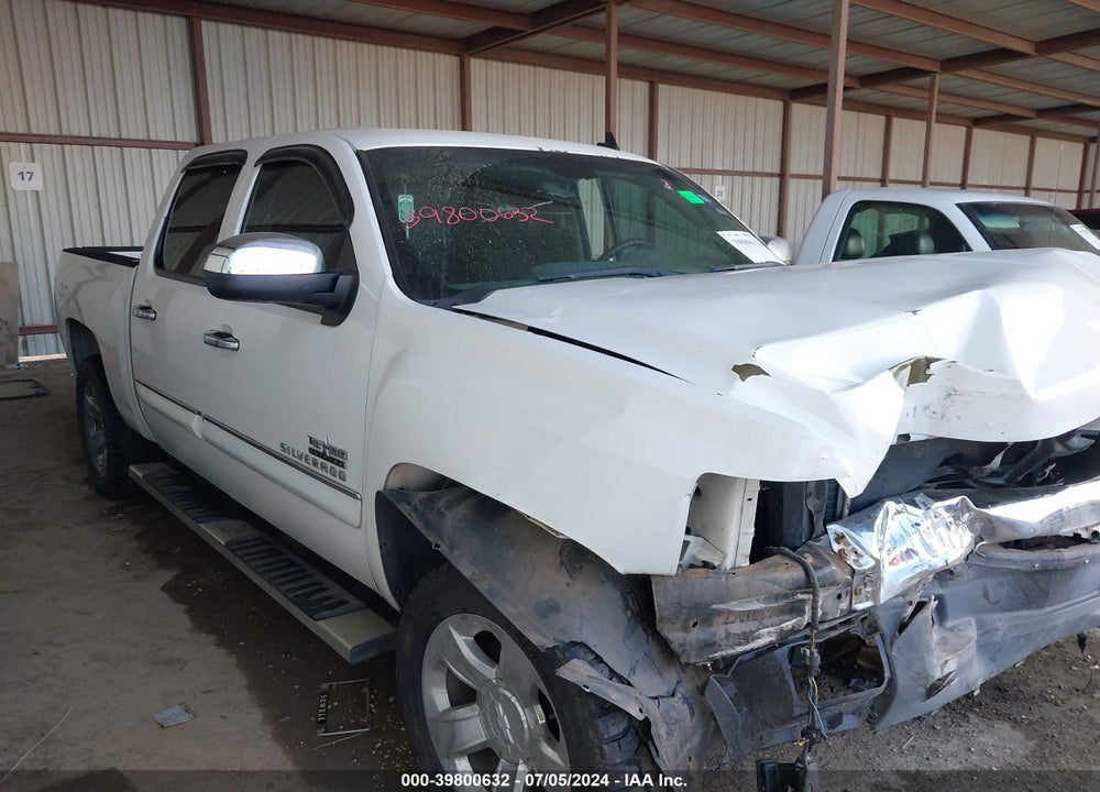 2011 CHEVROLET SILVERADO 1500 LS VIN: 3GCPCREA6BG405113