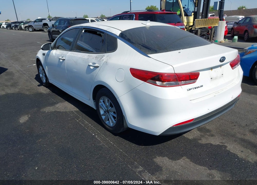 2016 KIA OPTIMA LX VIN: KNAGT4L32G5095304