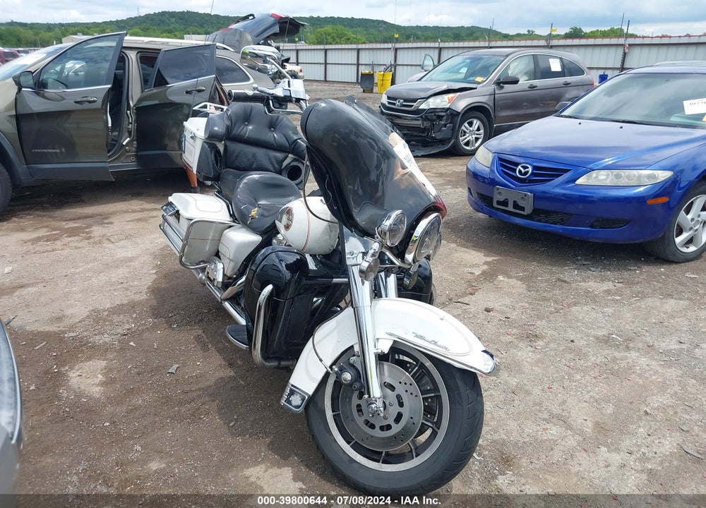 1997 HARLEY-DAVIDSON FLHTCUI SHRINE VIN: 1HD1FLR15VY615263