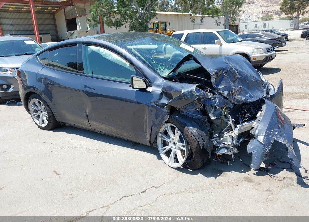 2021 TESLA MODEL Y LONG RANGE DUAL MOTOR ALL-WHEEL DRIVE VIN: 5YJYGDEE8MF271714