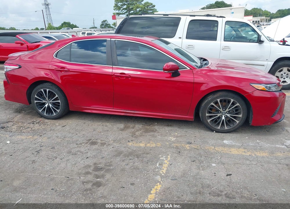 2019 TOYOTA CAMRY SE VIN: 4T1B11HK5KU247538