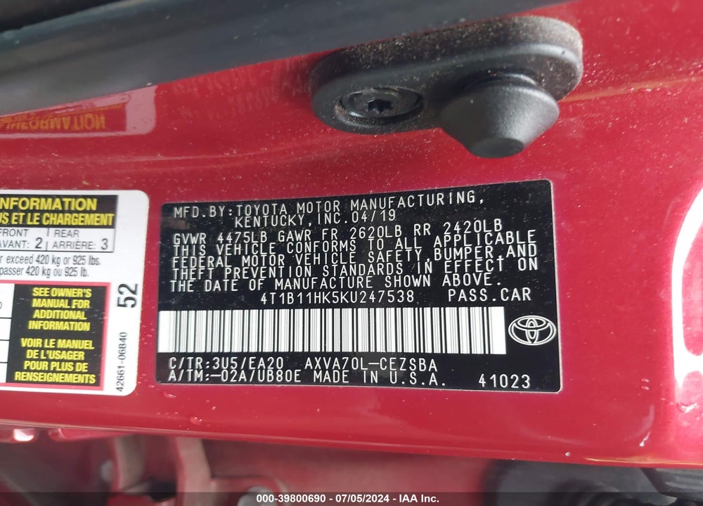 2019 TOYOTA CAMRY SE VIN: 4T1B11HK5KU247538
