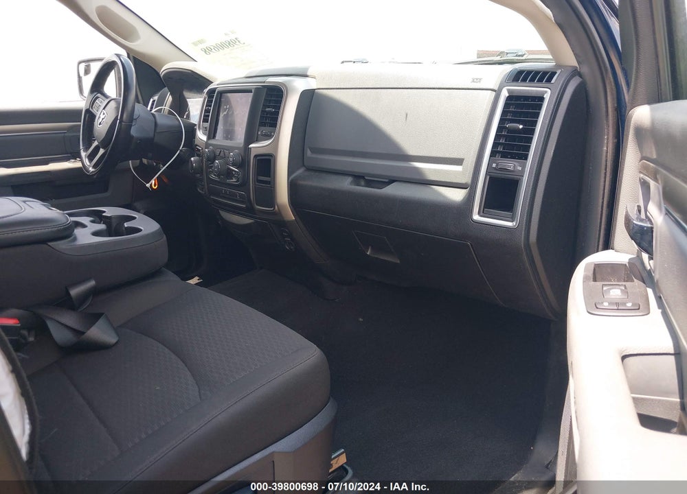 2019 RAM 1500 CLASSIC WARLOCK 4X4 5'7 BOX VIN: 1C6RR7LT8KS735657