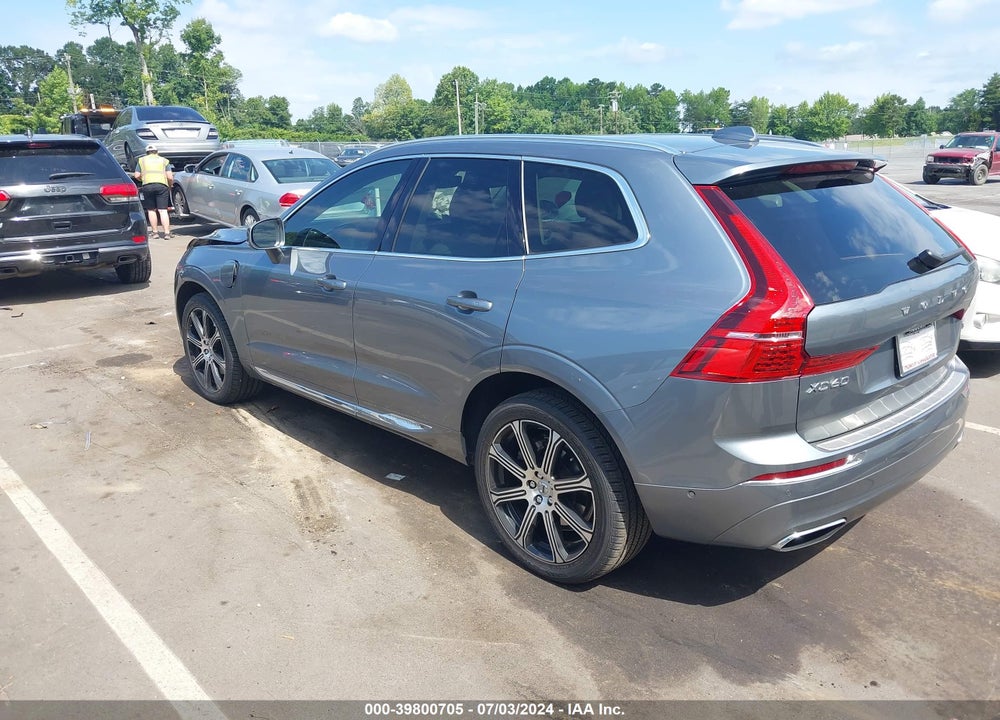 2018 VOLVO XC60 HYBRID T8 INSCRIPTION VIN: LYVBR0DL6JB110378