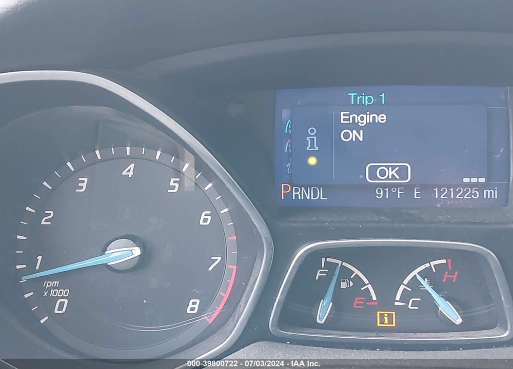 2014 FORD FOCUS SE VIN: 1FADP3K2XEL104326