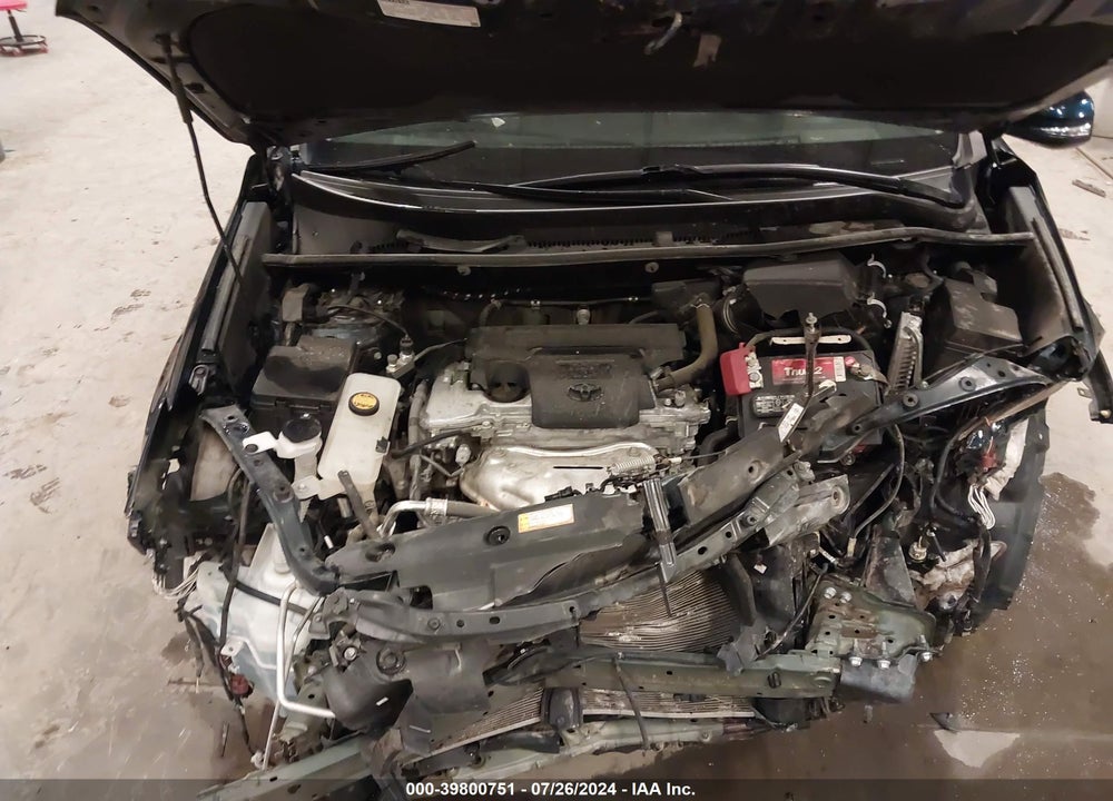 2017 TOYOTA RAV4 XLE VIN: 2T3RFREVXHW664196