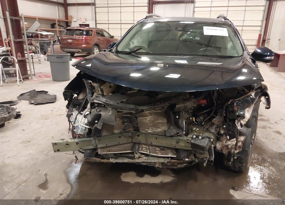 2017 TOYOTA RAV4 XLE VIN: 2T3RFREVXHW664196