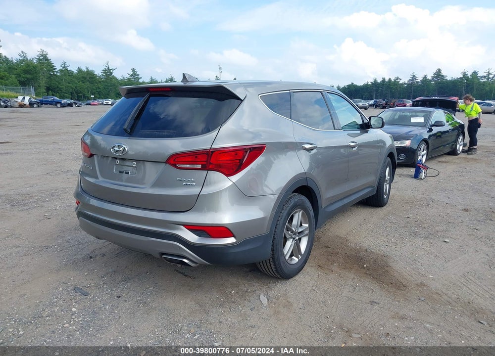 2017 HYUNDAI SANTA FE SPORT 2.4L VIN: 5XYZTDLB4HG419851