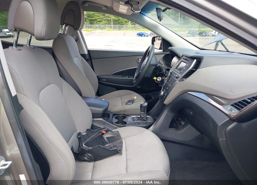 2017 HYUNDAI SANTA FE SPORT 2.4L VIN: 5XYZTDLB4HG419851