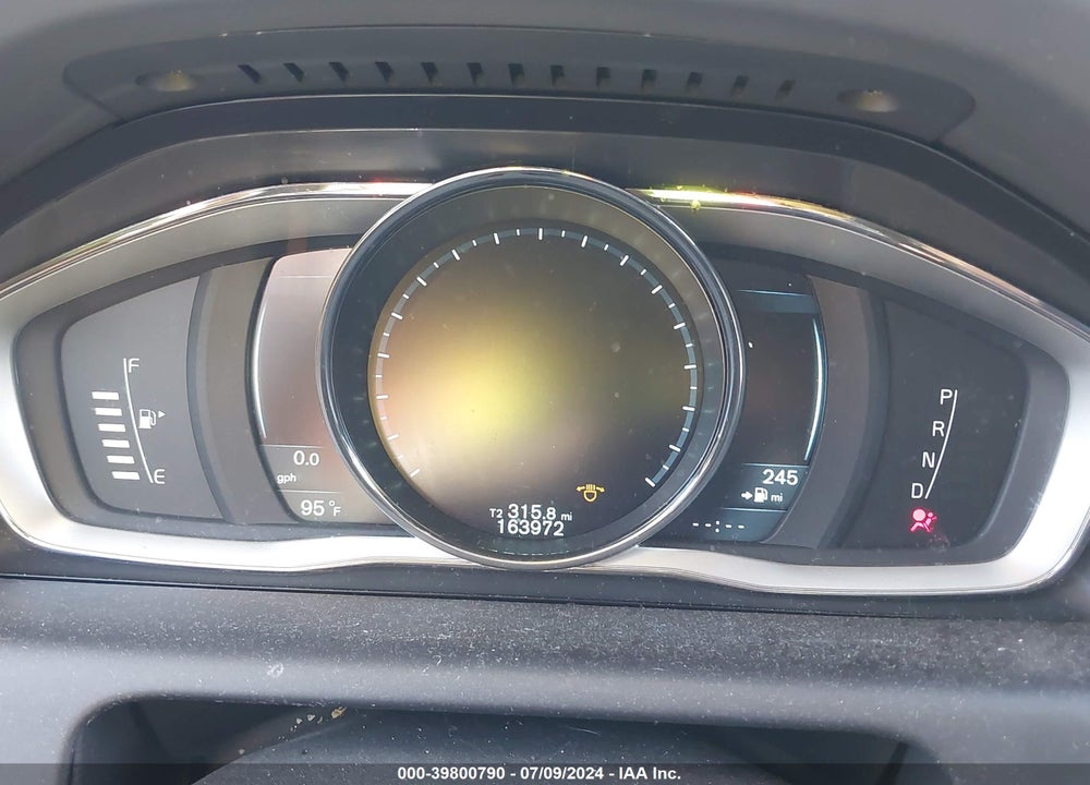 2014 VOLVO XC60 T6/T6 PLATINUM/T6 PREMIER PLUS/T6 R-DESIGN/T6 R-DESIGN PLATINUM/T6 R-DESIGN PREMIER PLUS VIN: YV4902DZ7E2533791