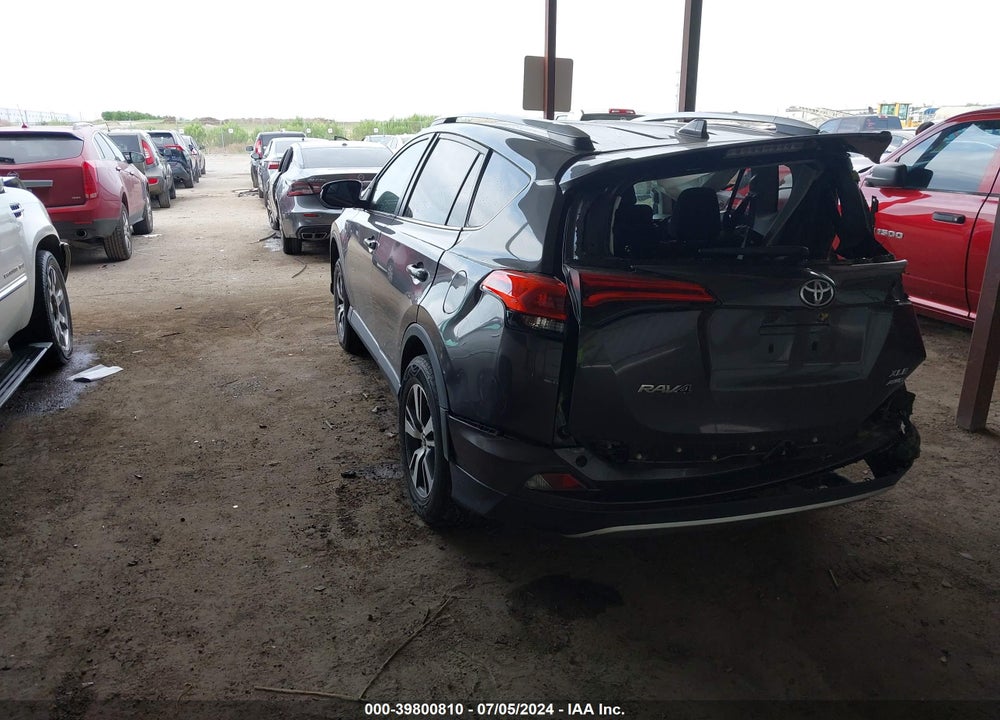 2016 TOYOTA RAV4 XLE VIN: 2T3RFREV6GW430295