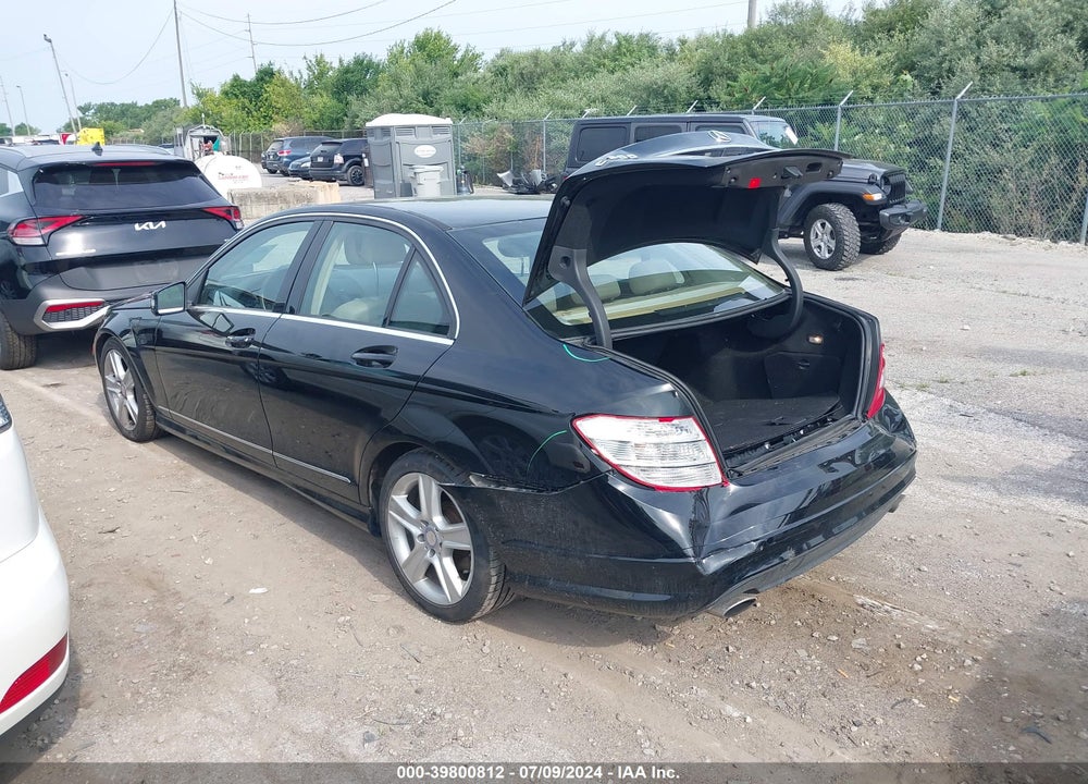 2010 MERCEDES-BENZ C-CLASS C 300 SPORT/LUXURY 4MATIC VIN: WDDGF8BB3AR122669