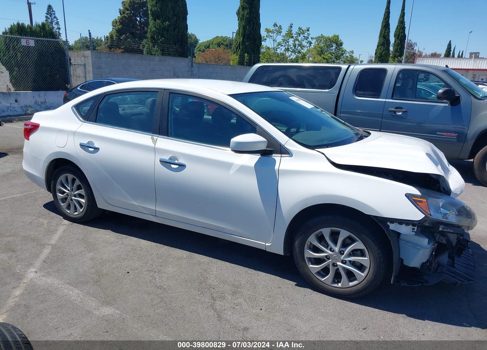2018 NISSAN SENTRA SV VIN: 3N1AB7AP4JL661251