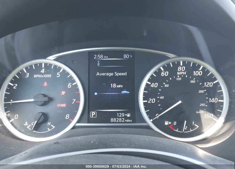 2018 NISSAN SENTRA SV VIN: 3N1AB7AP4JL661251