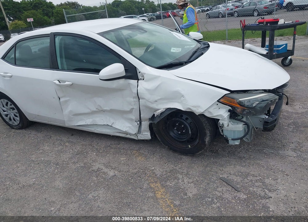 2019 TOYOTA COROLLA LE VIN: 5YFBURHE4KP880209