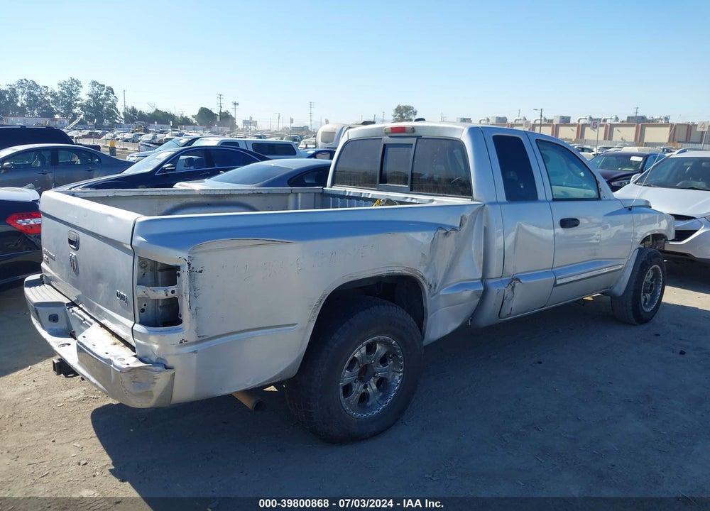 2005 DODGE DAKOTA LARAMIE VIN: 1D7HE52N05S207709