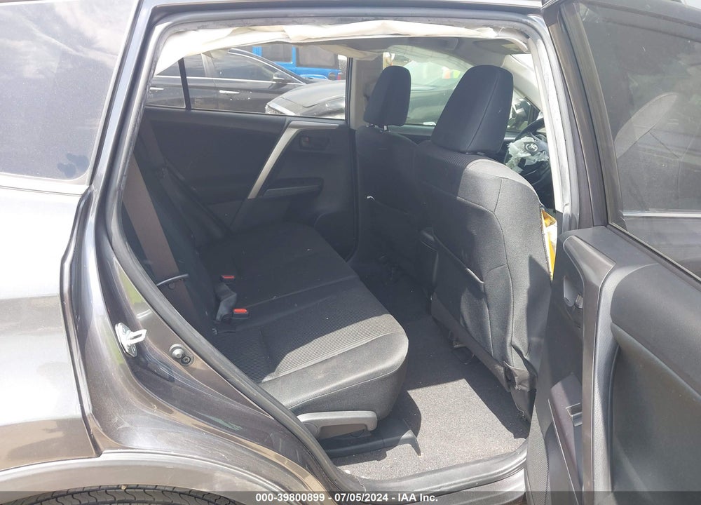 2017 TOYOTA RAV4 LE VIN: JTMZFREV2HJ129569