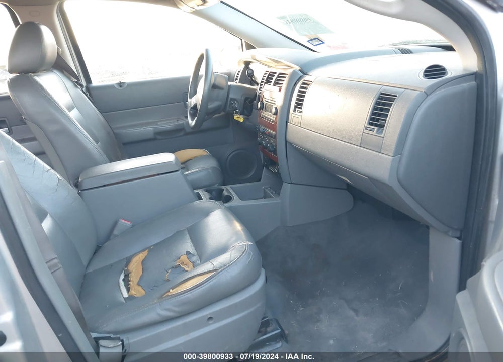 2004 DODGE DURANGO SLT VIN: 1D4HD48N44F107136