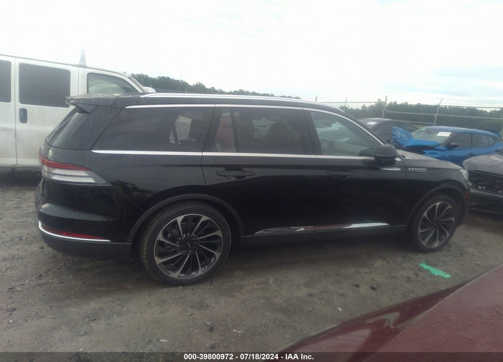 2023 LINCOLN AVIATOR RESERVE VIN: 5LM5J7WC0PGL24024