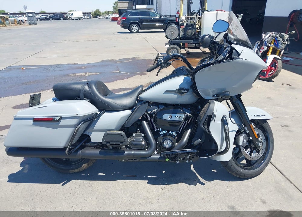2023 HARLEY-DAVIDSON FLTRK VIN: 1HD1KZF27PB618442