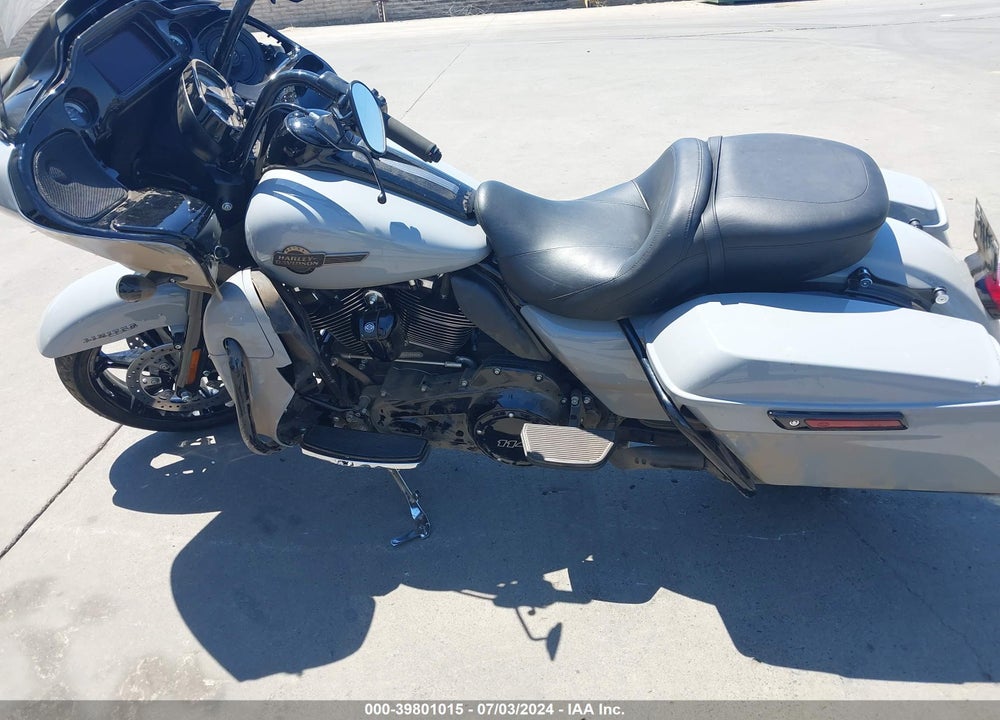 2023 HARLEY-DAVIDSON FLTRK VIN: 1HD1KZF27PB618442