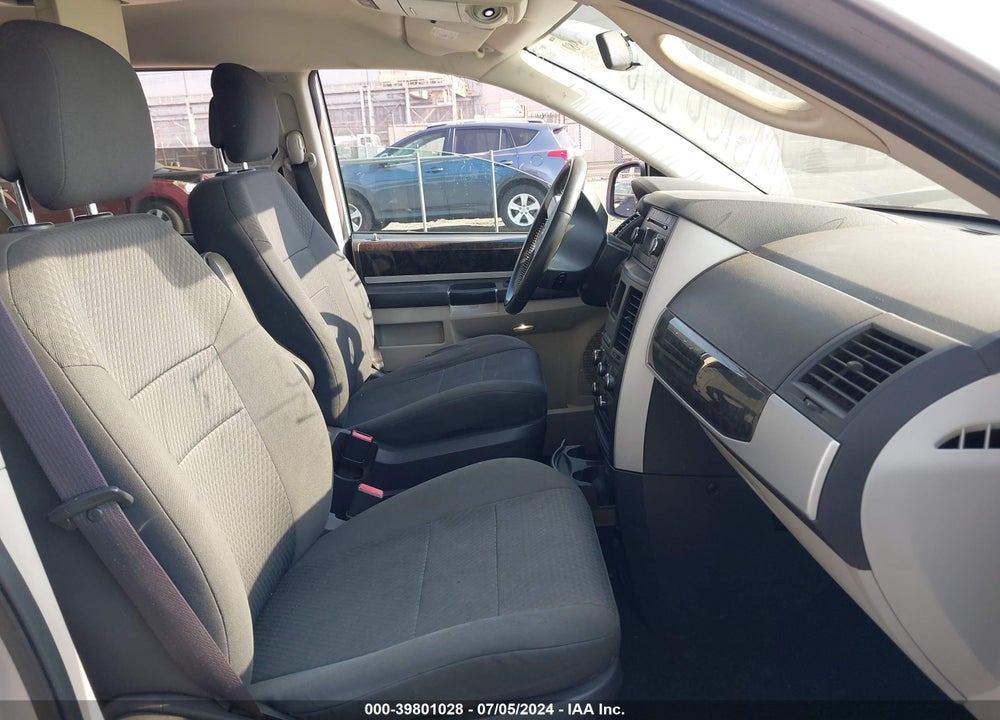 2010 DODGE GRAND CARAVAN SXT VIN: 2D4RN5D1XAR483127
