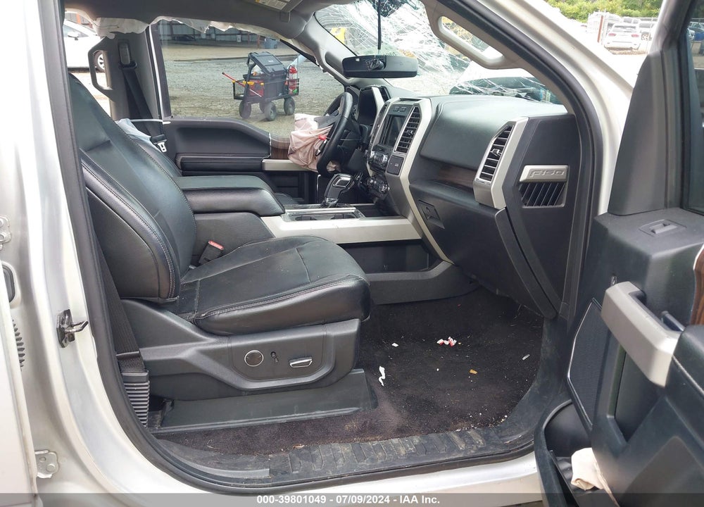 2016 FORD F-150 LARIAT VIN: 1FTEW1EP9GKE71112