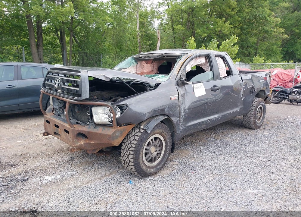 2011 TOYOTA TUNDRA GRADE 5.7L V8 VIN: 5TFUY5F1XBX193873